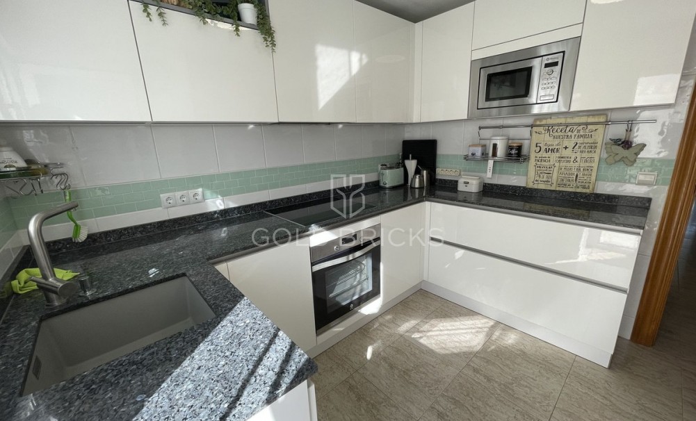 Wederverkoop ·  · Pilar de la Horadada · Torre De La Horadada