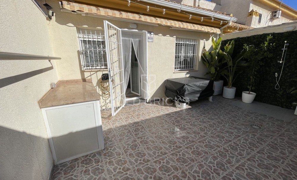 Wederverkoop ·  · Pilar de la Horadada · Torre De La Horadada