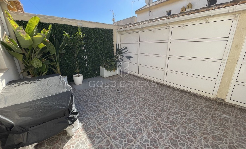 Wederverkoop ·  · Pilar de la Horadada · Torre De La Horadada