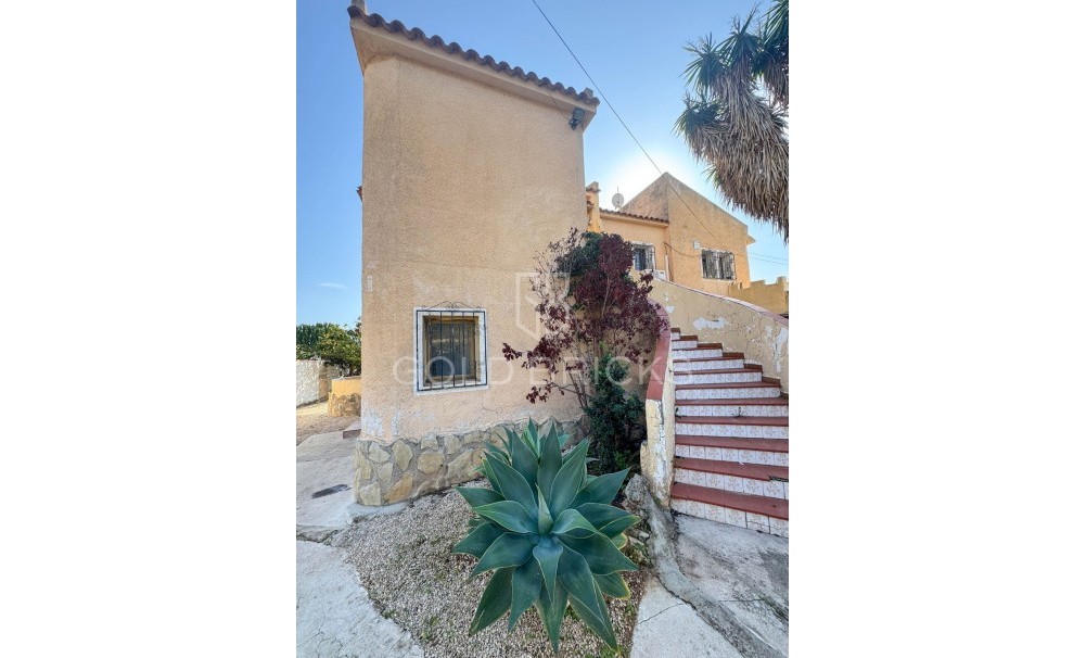 Wederverkoop ·  · Calpe · Calpe Centro