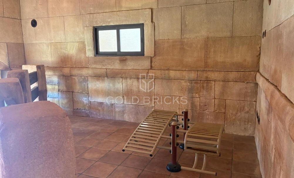 Wederverkoop ·  · Orihuela · Los Dolses