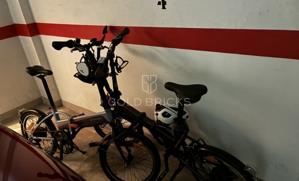 Wederverkoop ·  · Orihuela · Los Dolses