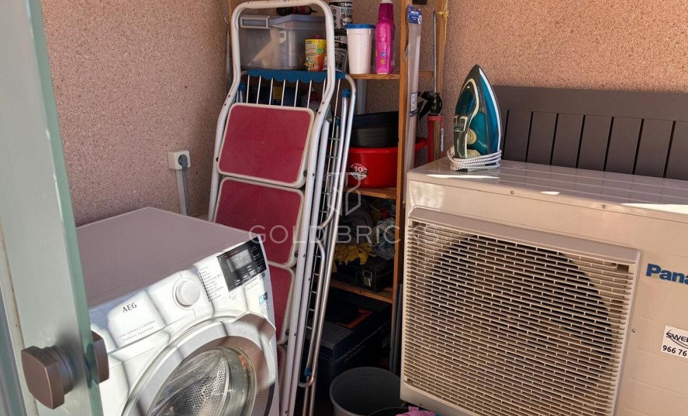 Wederverkoop ·  · Orihuela · Los Dolses