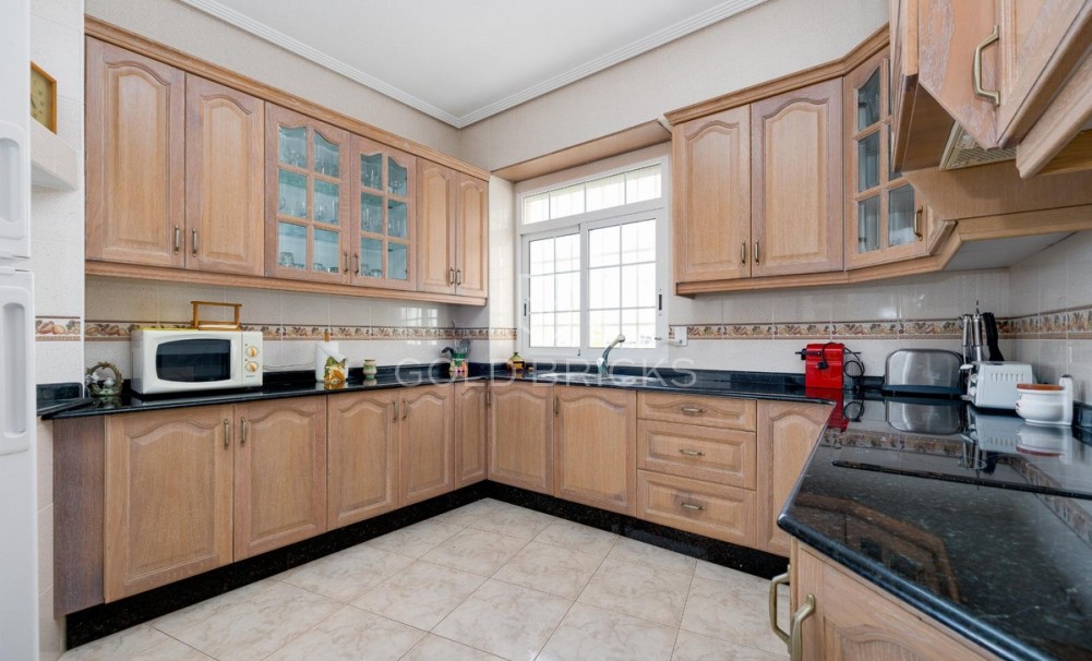 Wederverkoop ·  · Torrevieja · Torrevieja Centro