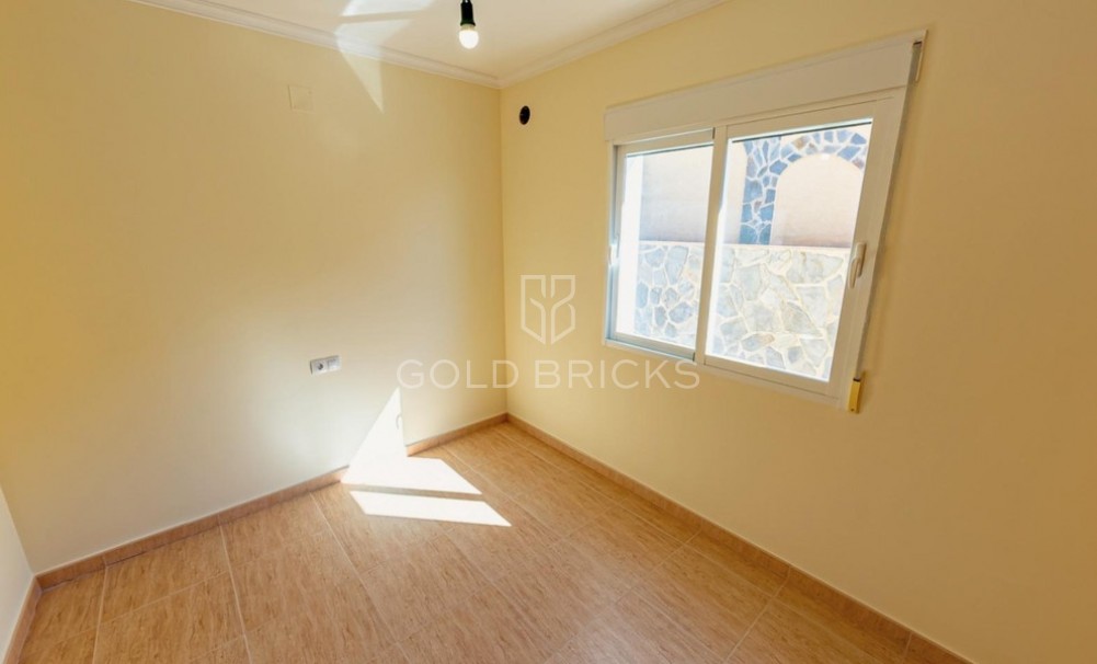 Wederverkoop ·  · l'Alfas del Pi · L'Alfás del Pi Centro