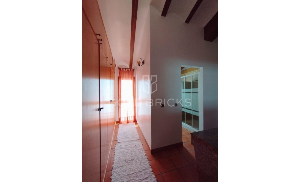 Resale ·  · l'Alfas del Pi · L'Alfás del Pi Centro