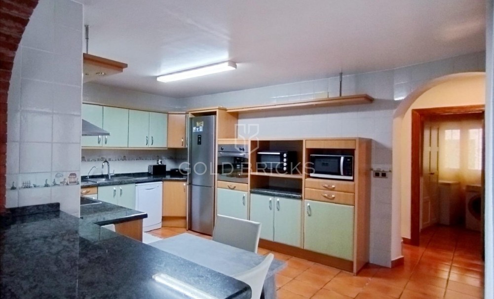 Resale ·  · l'Alfas del Pi · L'Alfás del Pi Centro