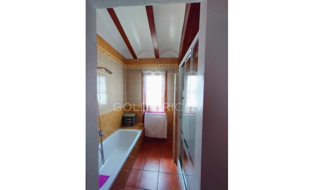 Resale ·  · l'Alfas del Pi · L'Alfás del Pi Centro