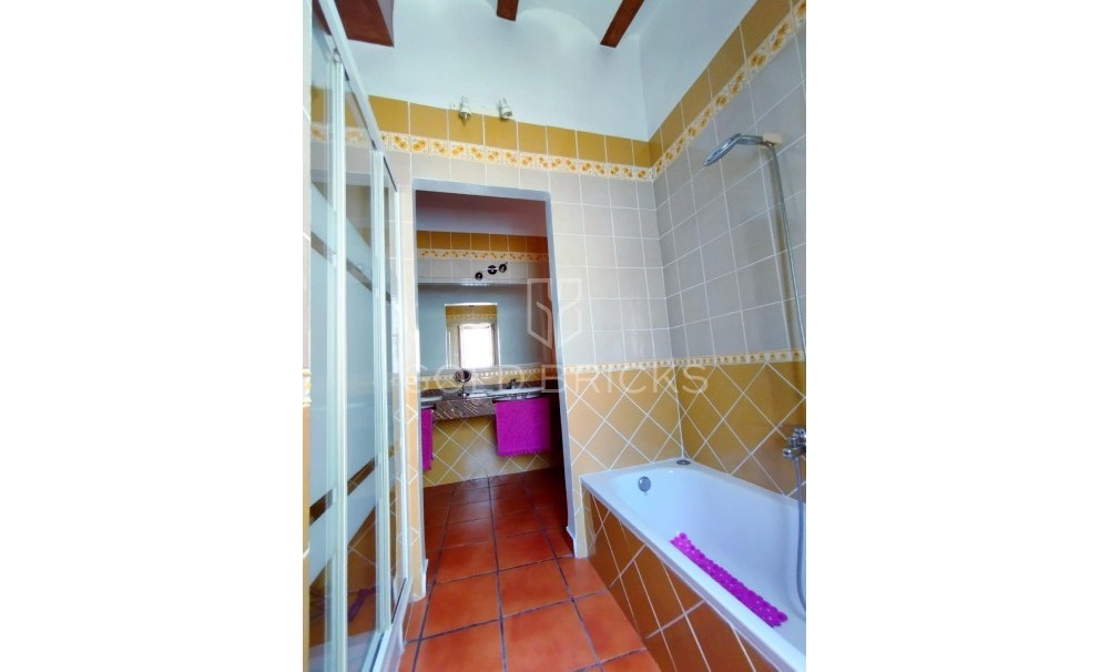 Resale ·  · l'Alfas del Pi · L'Alfás del Pi Centro