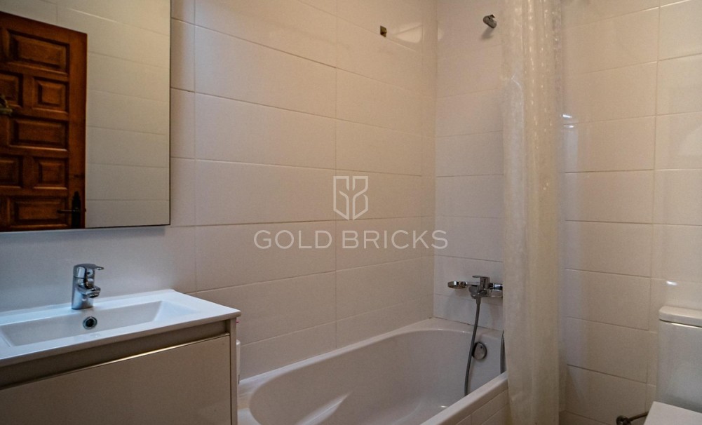 Wederverkoop ·  · Benissa · Benissa Centro