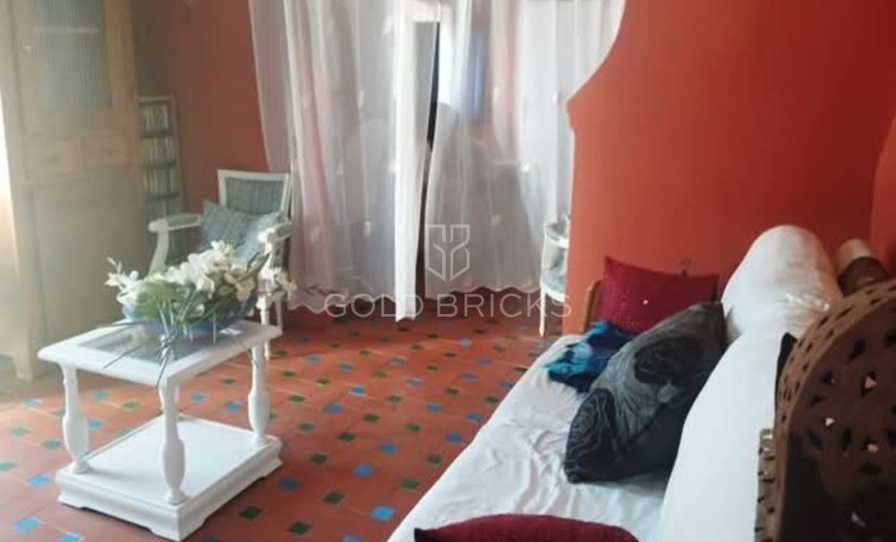 Revente ·  · Arboleas