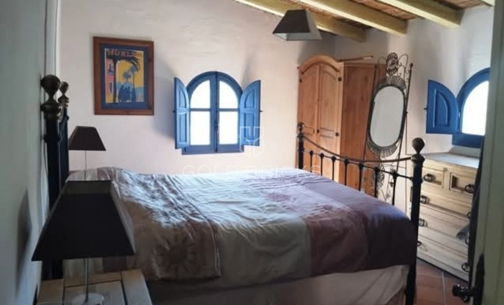 Revente ·  · Arboleas