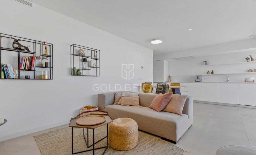 Wederverkoop ·  · Orihuela · Los Balcones