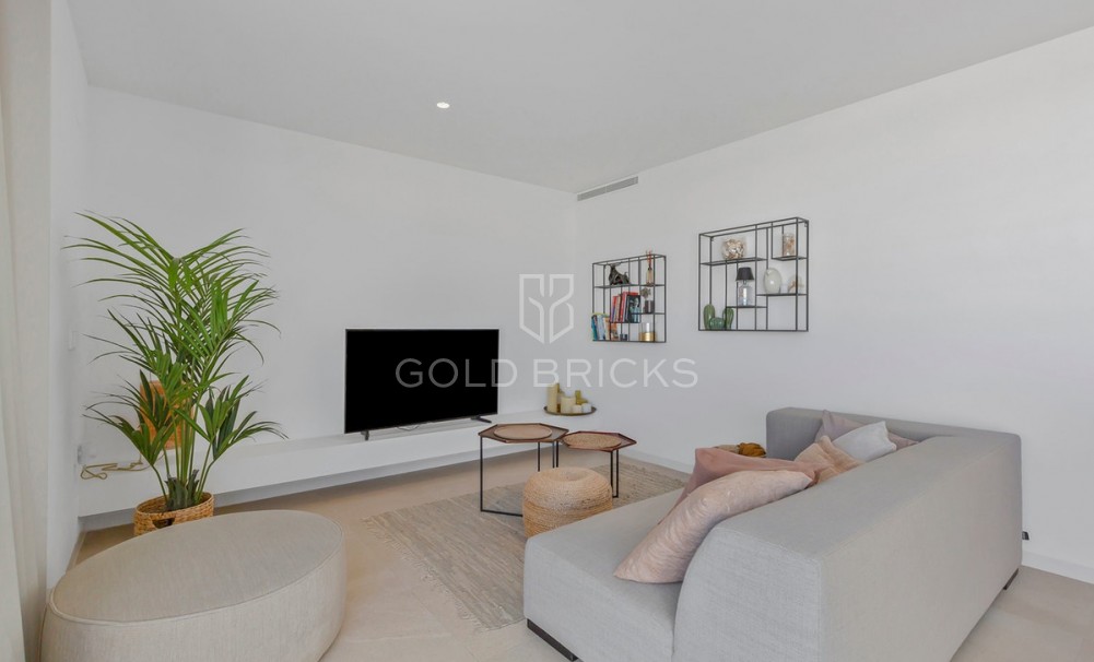 Wederverkoop ·  · Orihuela · Los Balcones