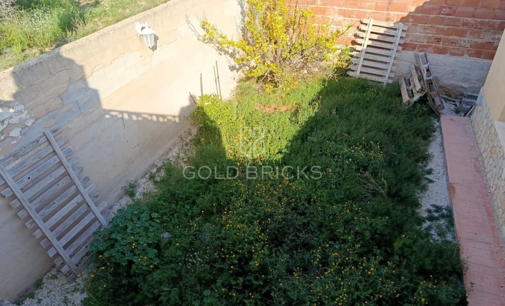 Wederverkoop ·  · Elda · Elda Centro