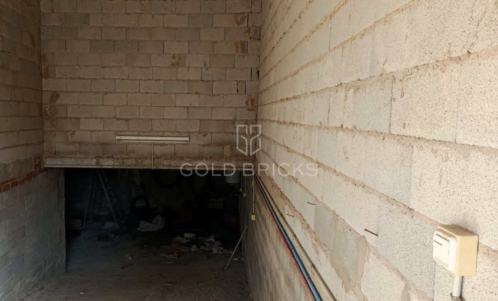 Wederverkoop ·  · Elda · Elda Centro