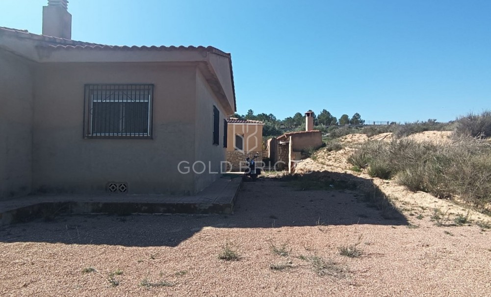 Wederverkoop ·  · Elda · Elda Centro