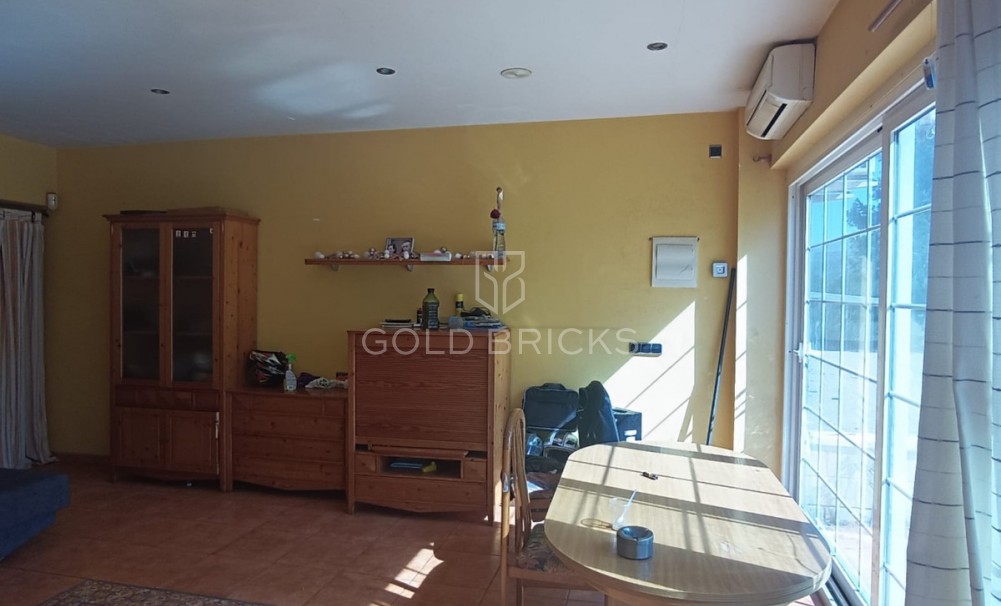 Wederverkoop ·  · Elda · Elda Centro