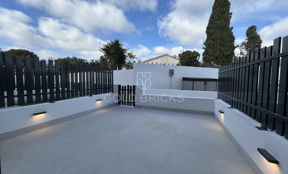 Wederverkoop ·  · Orihuela · Cabo Roig