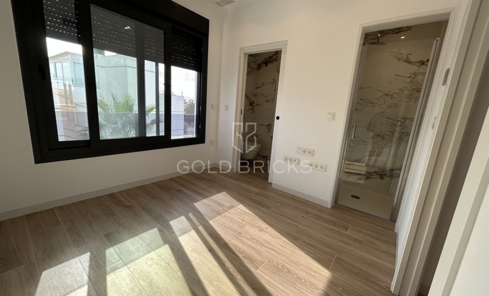 Wederverkoop ·  · Orihuela · Cabo Roig