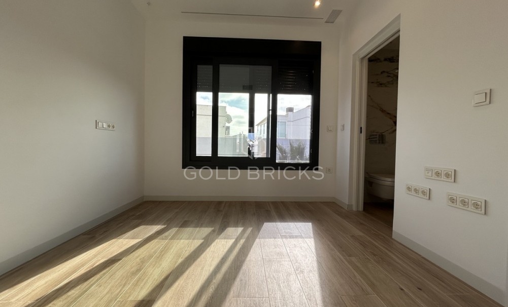 Wederverkoop ·  · Orihuela · Cabo Roig