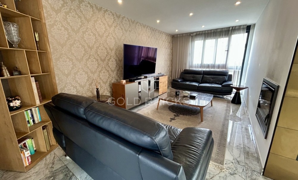 Wederverkoop ·  · Orihuela · Los Balcones