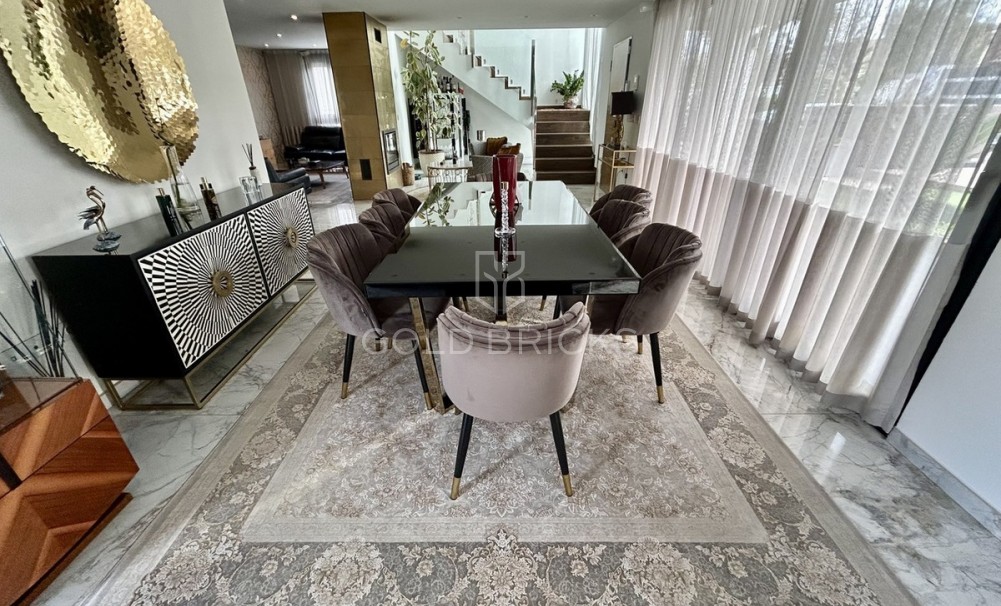 Wederverkoop ·  · Orihuela · Los Balcones