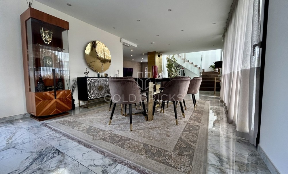 Wederverkoop ·  · Orihuela · Los Balcones