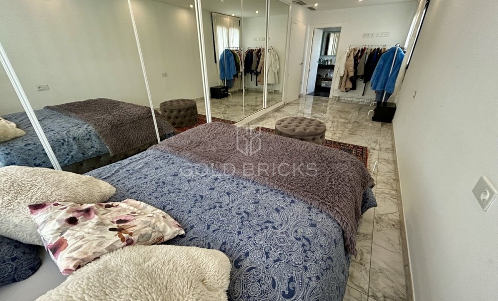 Wederverkoop ·  · Orihuela · Los Balcones