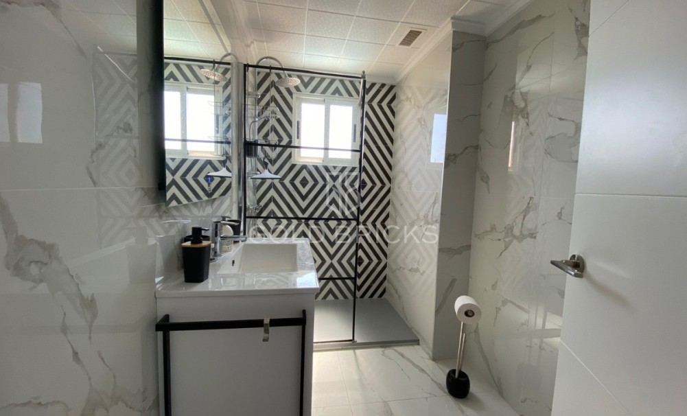 Wederverkoop ·  · Orihuela · Punta Prima