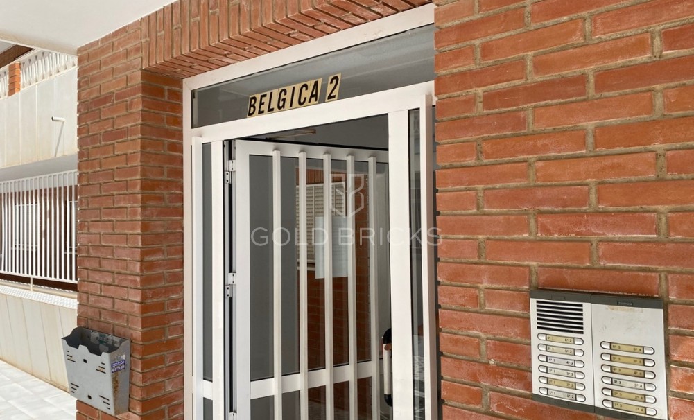 Wederverkoop ·  · Orihuela · Punta Prima