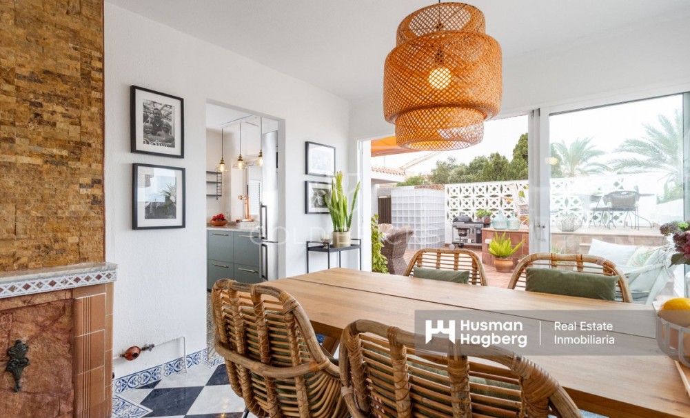 Återförsäljning ·  · Torrevieja · La Mata