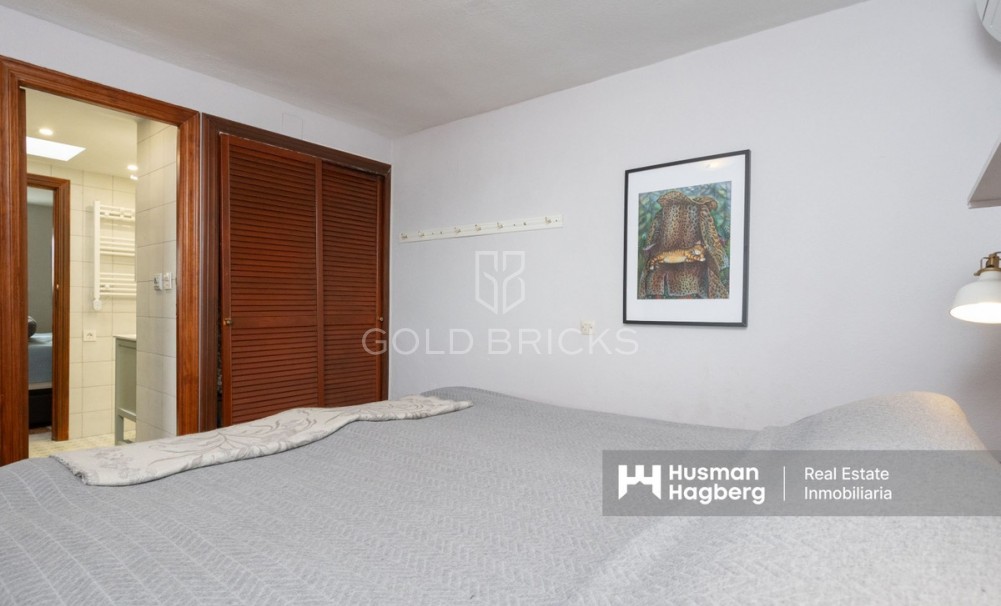 Återförsäljning ·  · Torrevieja · La Mata