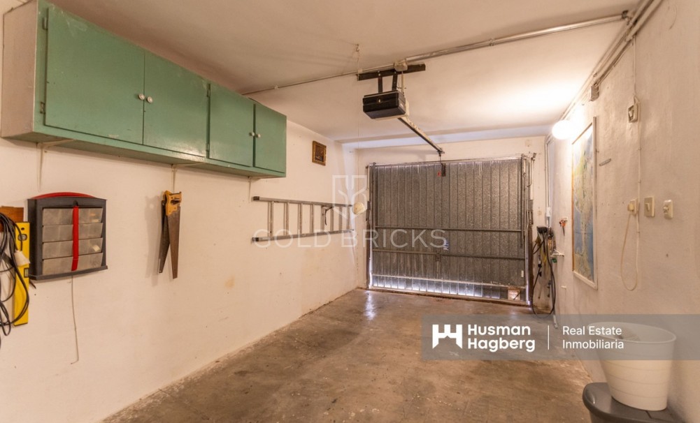 Återförsäljning ·  · Torrevieja · La Mata