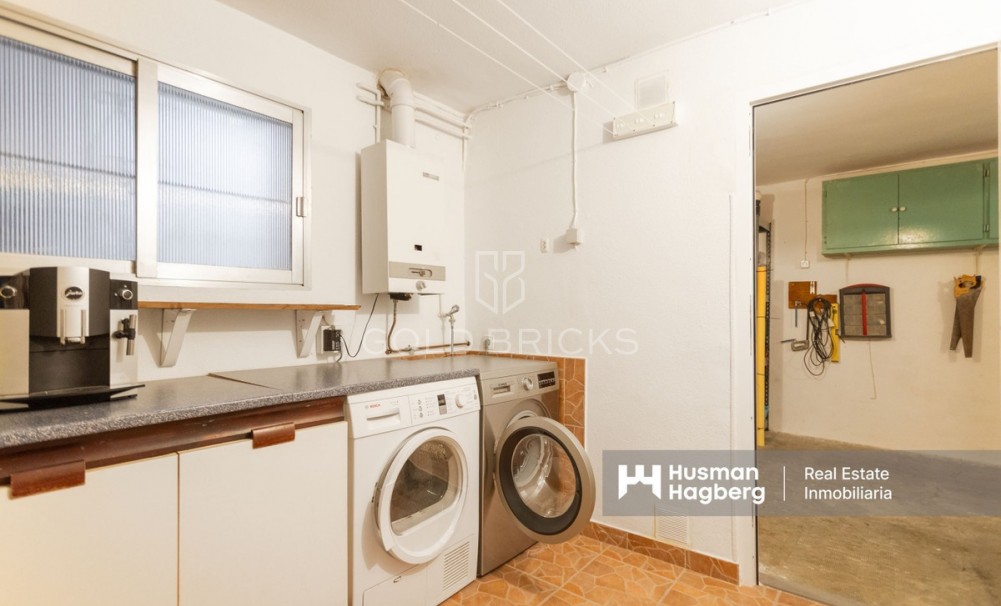 Återförsäljning ·  · Torrevieja · La Mata