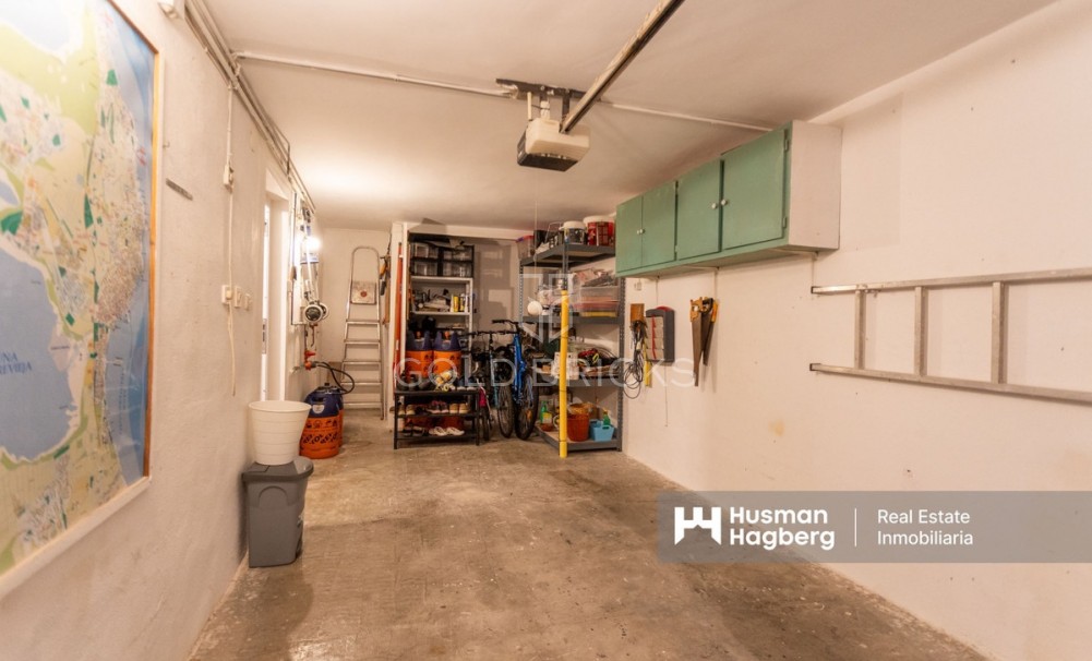 Återförsäljning ·  · Torrevieja · La Mata