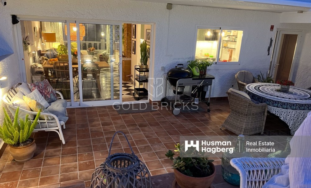 Återförsäljning ·  · Torrevieja · La Mata