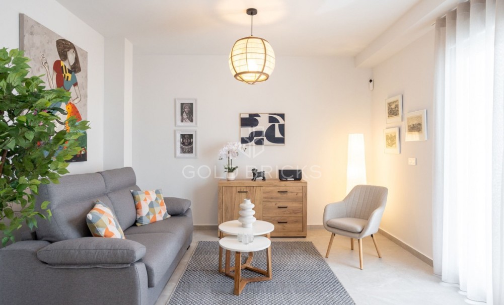 Wederverkoop ·  · San Pedro del Pinatar · Lo pagan