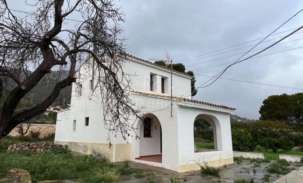 Wederverkoop ·  · Novelda · Estación