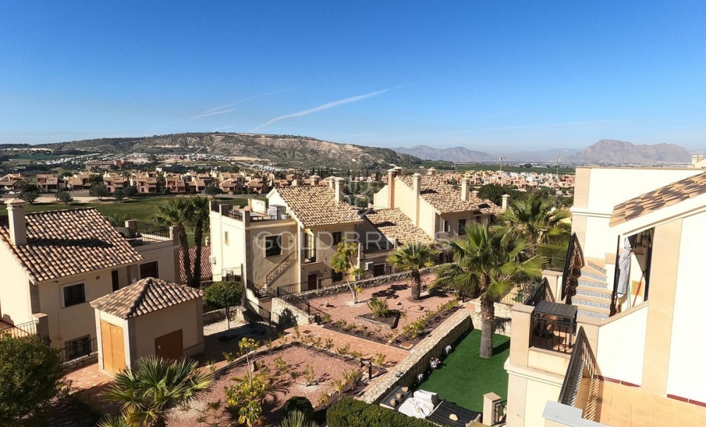 Wederverkoop ·  · Algorfa · La finca golf