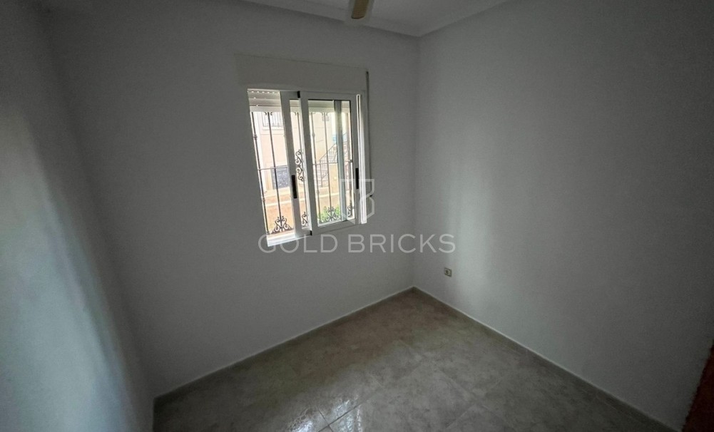 Wederverkoop ·  · Orihuela · Villamartin