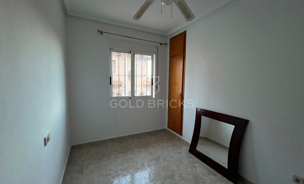 Wederverkoop ·  · Orihuela · Villamartin