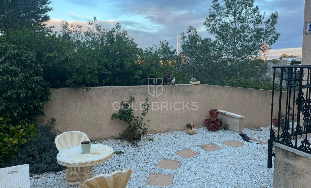 Wederverkoop ·  · Orihuela · Villamartin