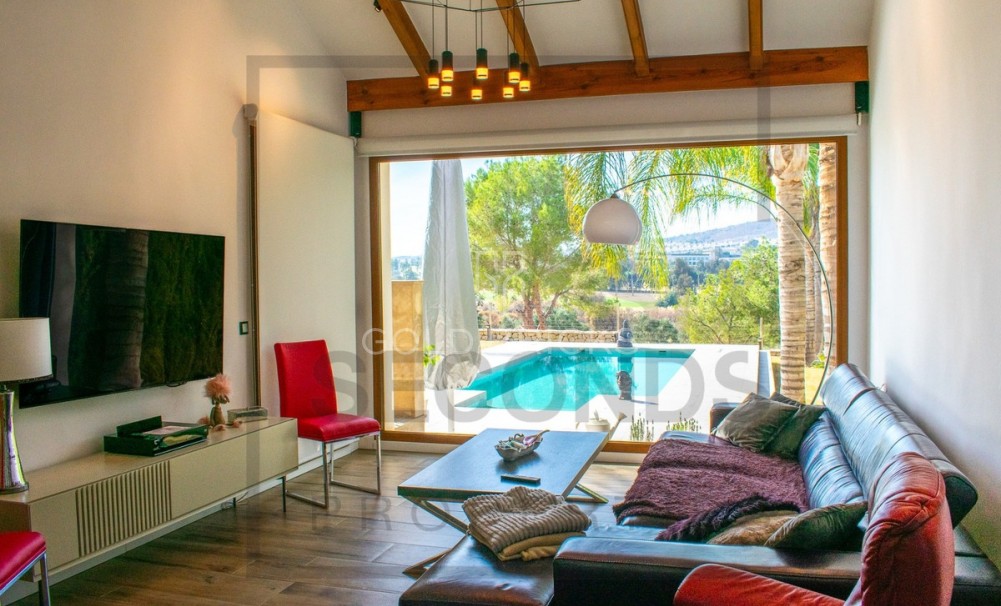 Wederverkoop ·  · Algorfa · Algorfa Centro