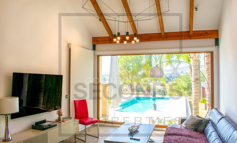 Wederverkoop ·  · Algorfa · Algorfa Centro