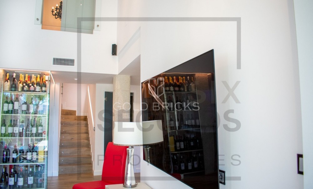 Wederverkoop ·  · Algorfa · Algorfa Centro