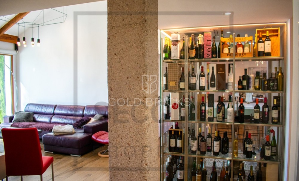 Wederverkoop ·  · Algorfa · Algorfa Centro