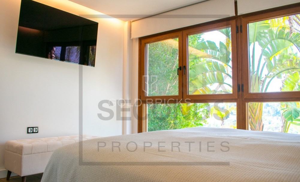 Wederverkoop ·  · Algorfa · Algorfa Centro