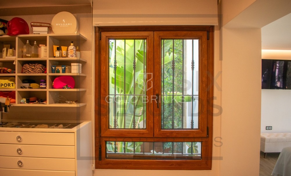 Wederverkoop ·  · Algorfa · Algorfa Centro