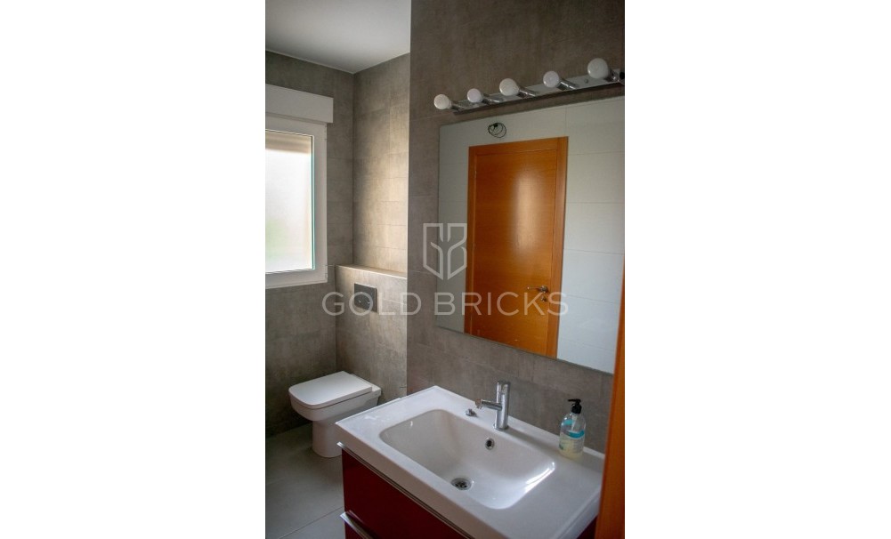 Wederverkoop ·  · San Javier · La Manga Del Mar Menor